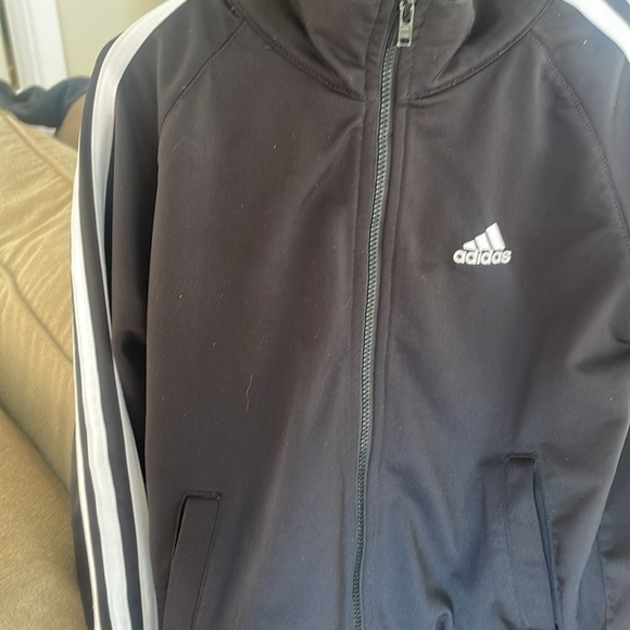 Adidas sweater - Picture 3 of 5